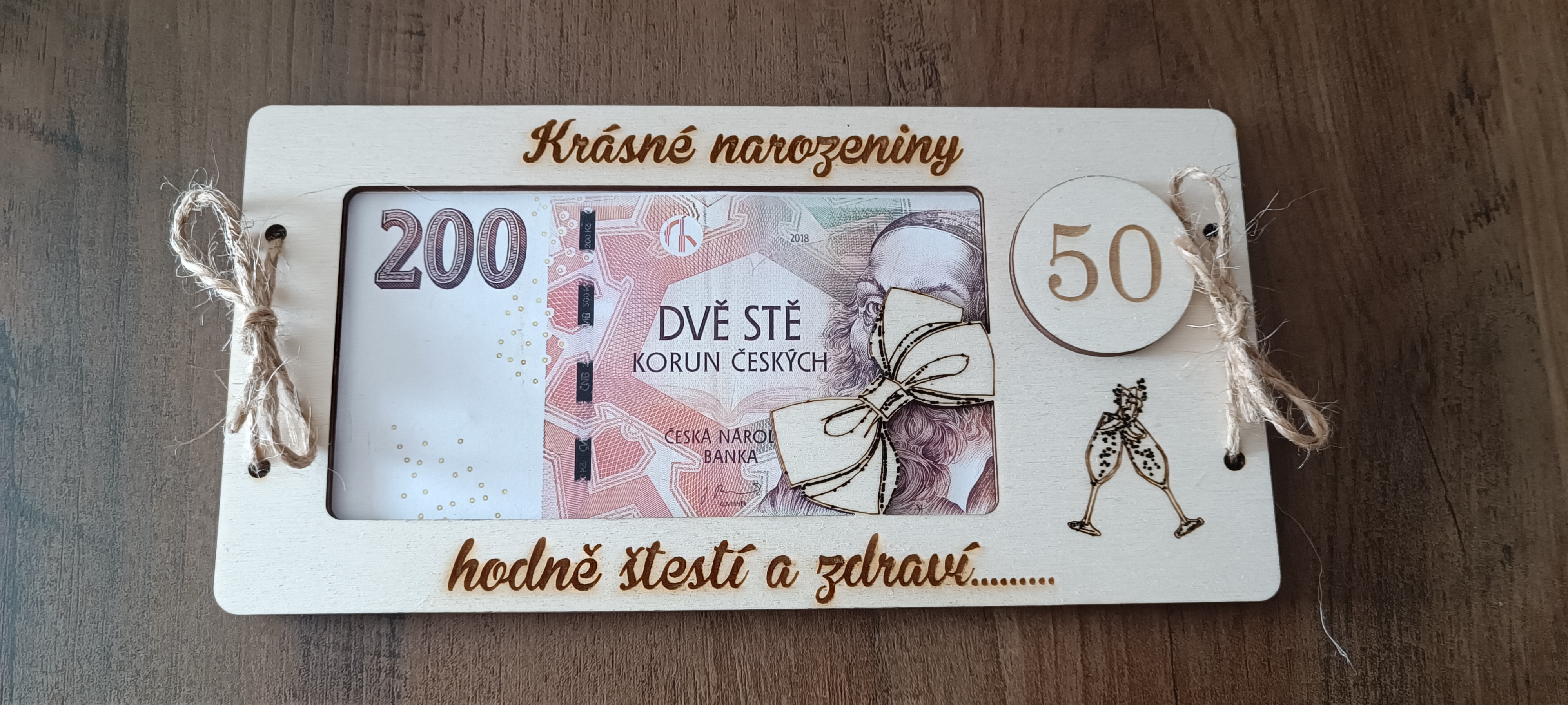 Dřevěné přání s nalepovacím číslem