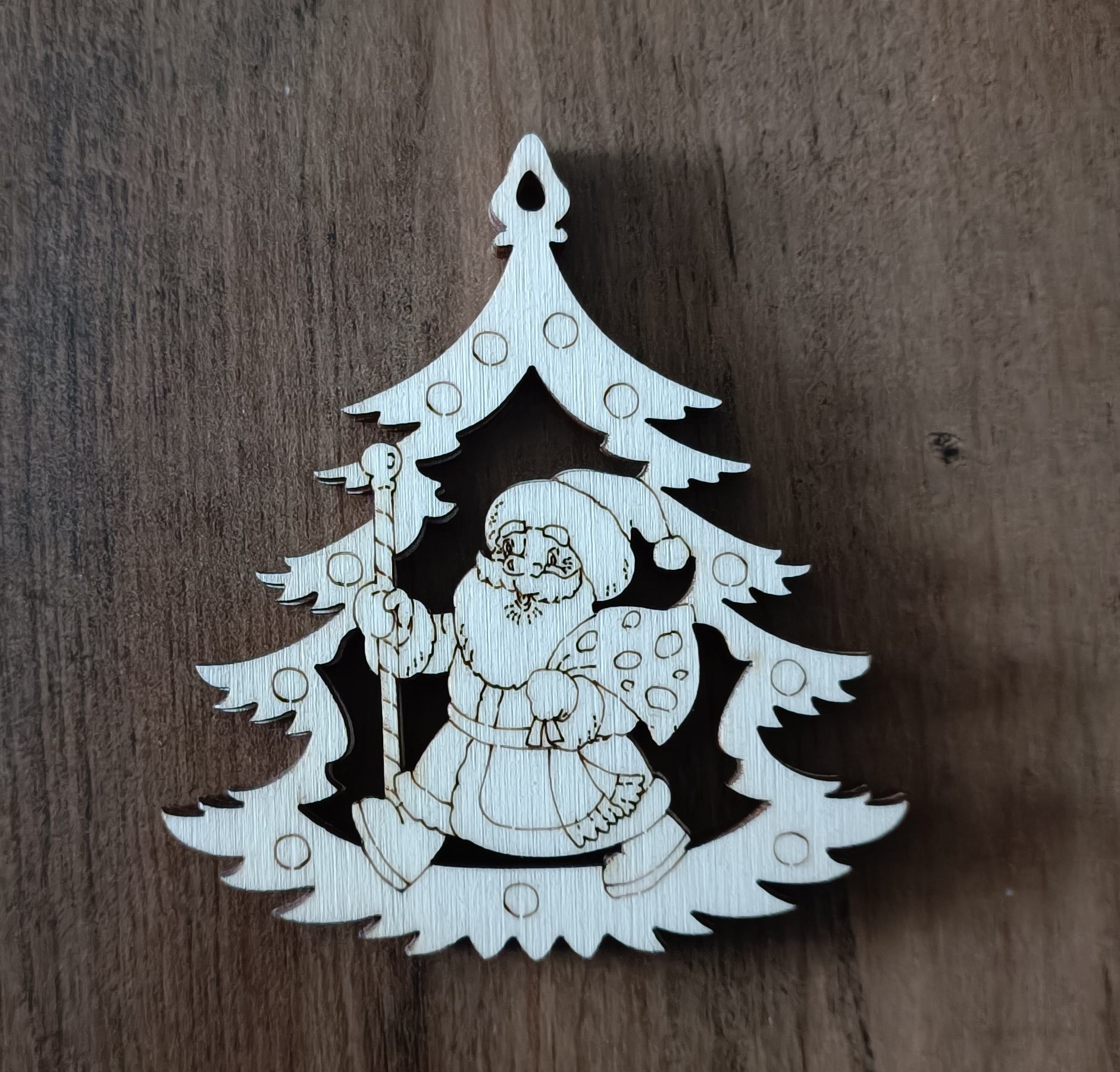Dřevěná vánoční ozdoba stromek santa