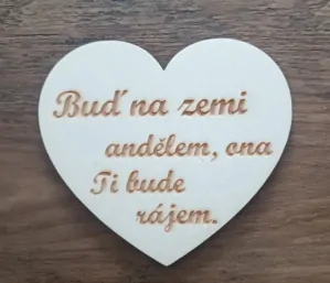 Dřevěné srdíčko ráj