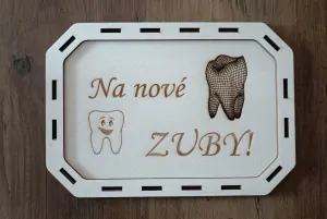 Dřevěná pokladnička - na zuby
