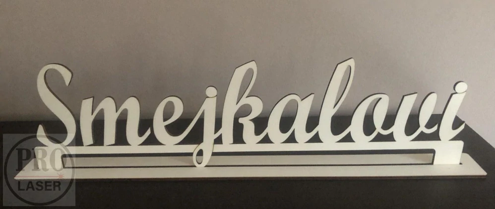 Nápis na svatební stůl