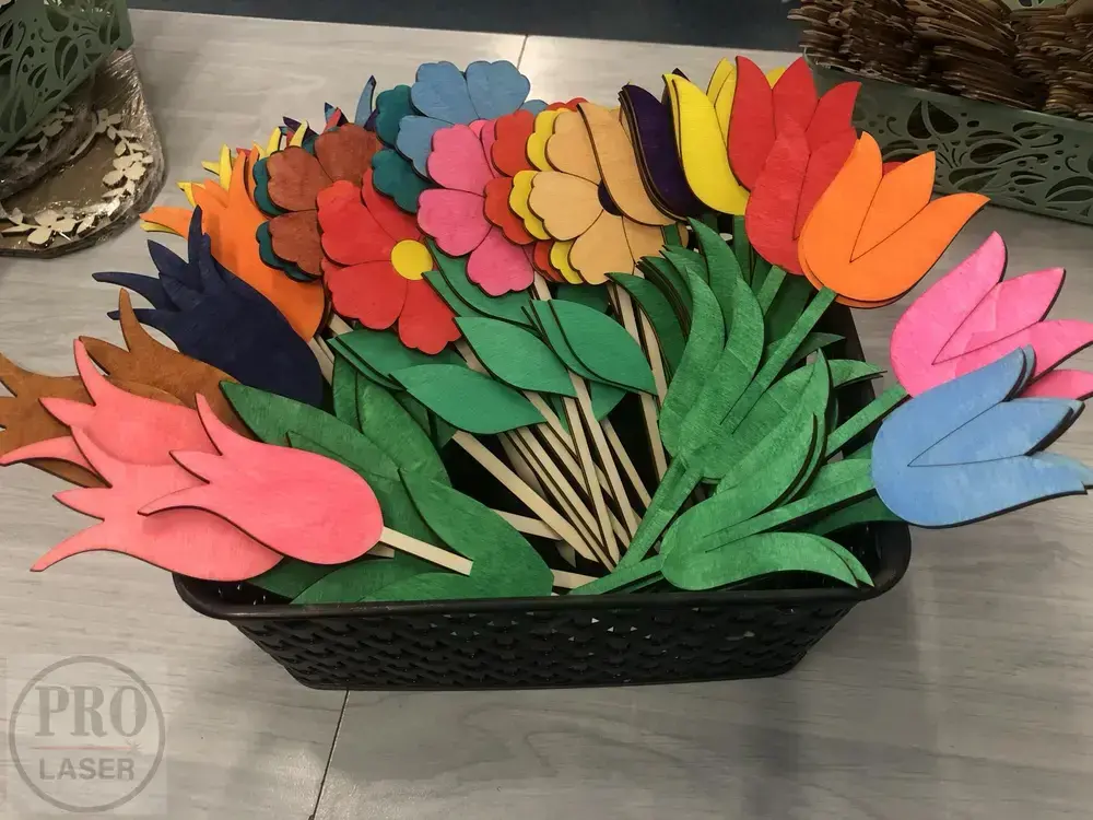 Velikonoční zápich tulipán 2 barevný