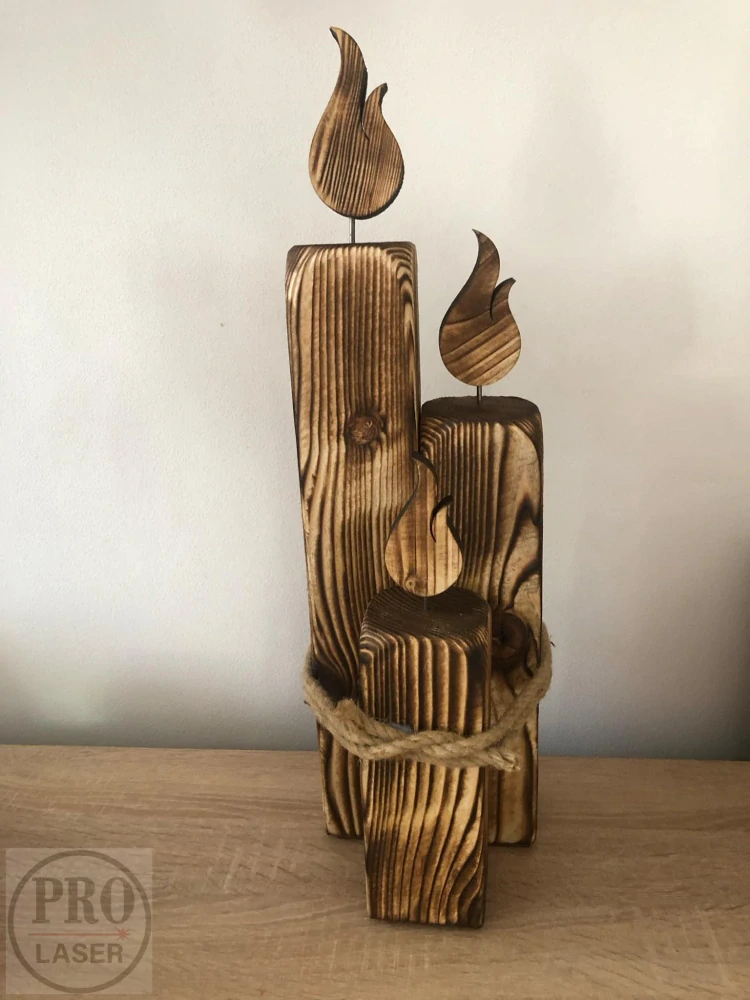 Dřevěný svícen velký