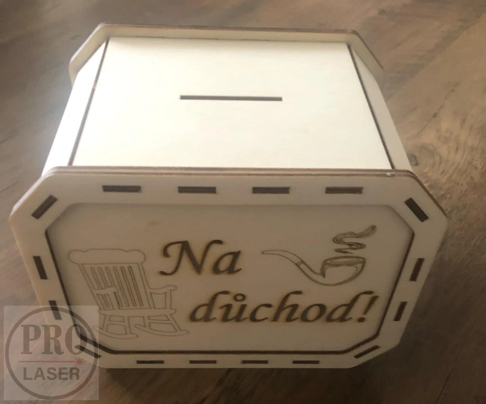 Dřevěná pokladnička - na dovolenou