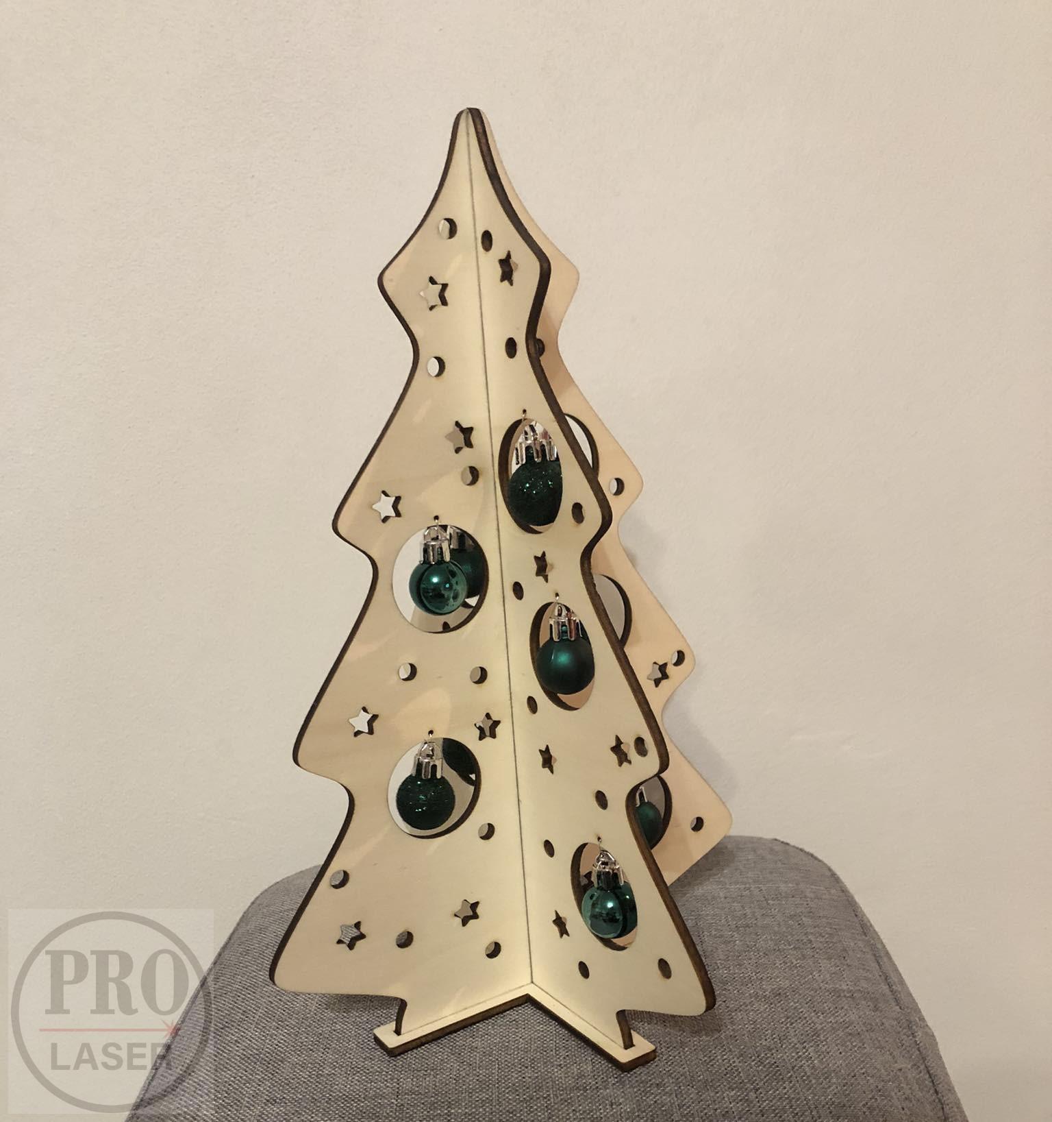 Dřevěný vánoční stromek 3D