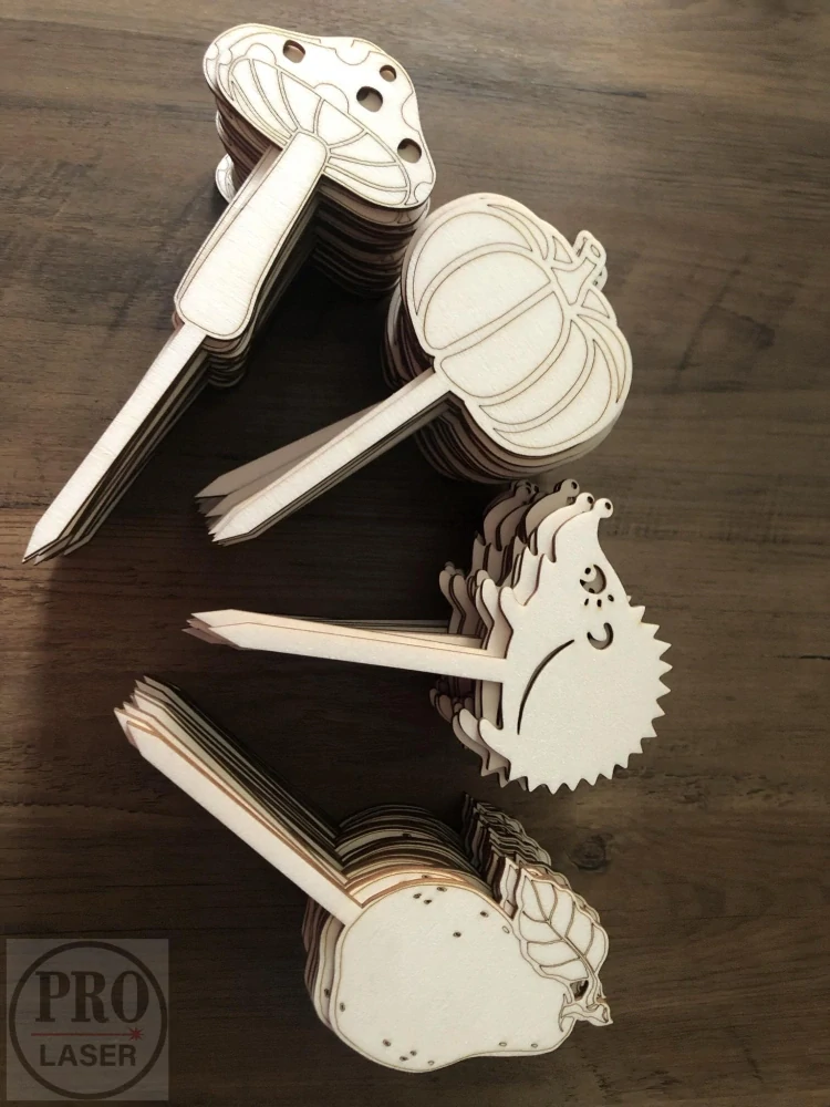 Dřevěný zápich houba